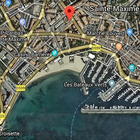Perle Rare A 250m De La ! Climatise Avec Parking, Balcon & Wifi Apartamento