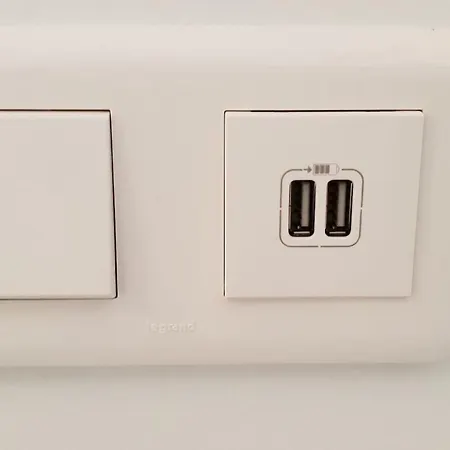 Perle Rare A 250m De La ! Climatise Avec Parking, Balcon & Wifi Апартаменты Сент-Максим