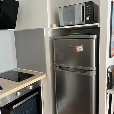 Perle Rare à 250m De La ! Climatisé Avec Parking, Balcon&wifi Apartamento *